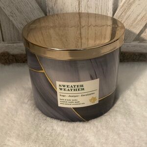 Bath and Body Works Sweater Weather 3 Wick Fall Candle